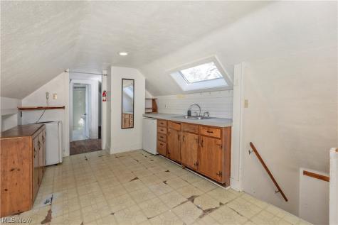 2121 Coventry Road Cleveland Heights OH 44118