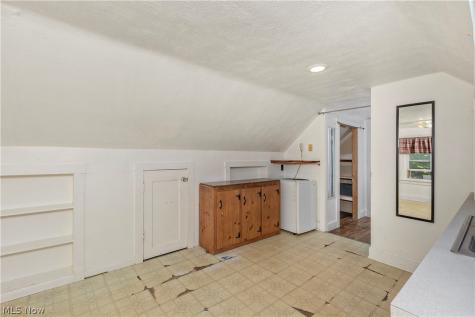 2121 Coventry Road Cleveland Heights OH 44118