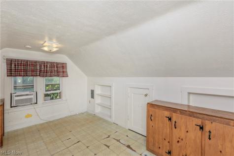 2121 Coventry Road Cleveland Heights OH 44118