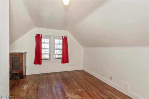 2121 Coventry Road Cleveland Heights OH 44118