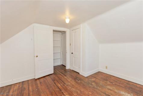 2121 Coventry Road Cleveland Heights OH 44118