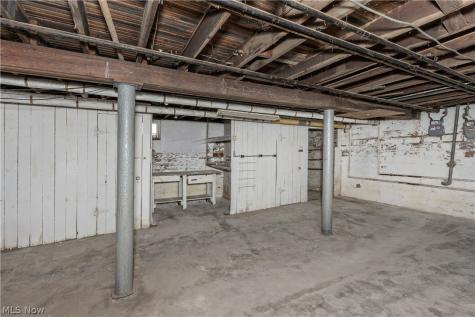 2121 Coventry Road Cleveland Heights OH 44118