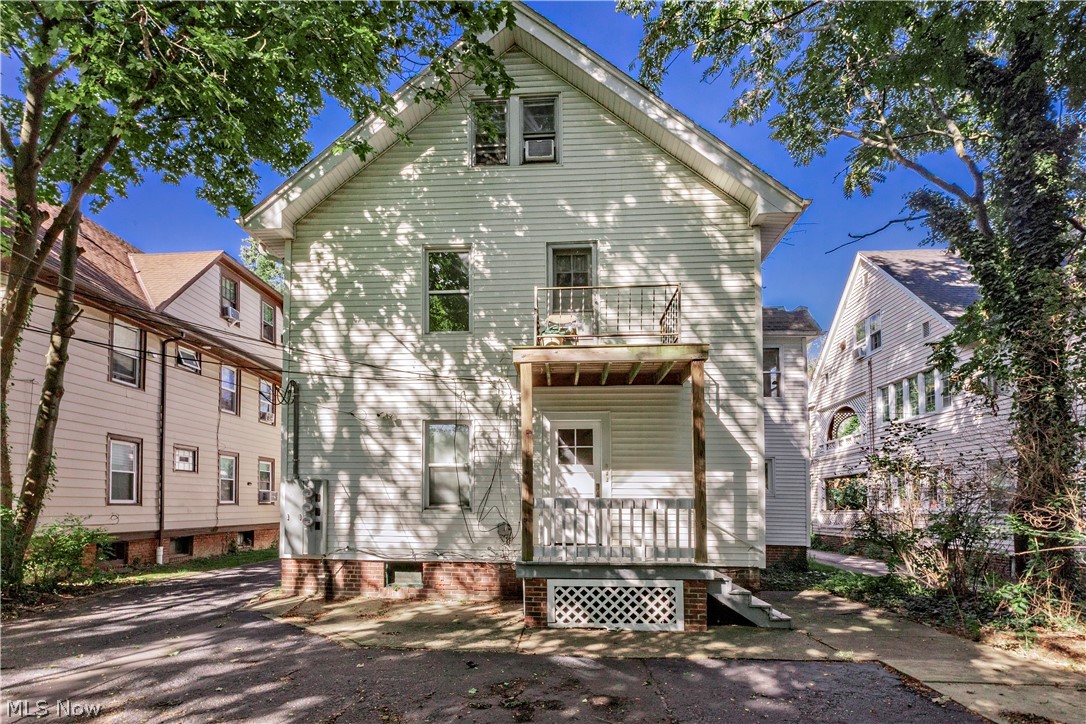 2121 Coventry Road Cleveland Heights OH 44118