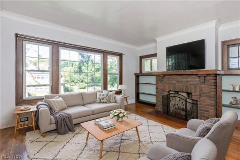 2121 Coventry Road Cleveland Heights OH 44118