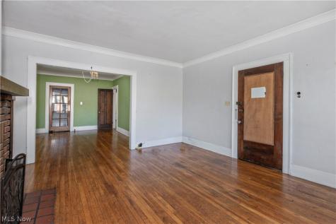 2121 Coventry Road Cleveland Heights OH 44118