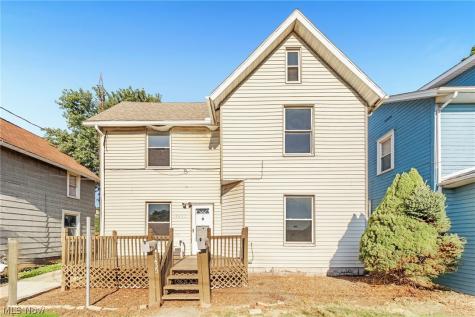 1435 Stark Avenue SW Canton OH 44706