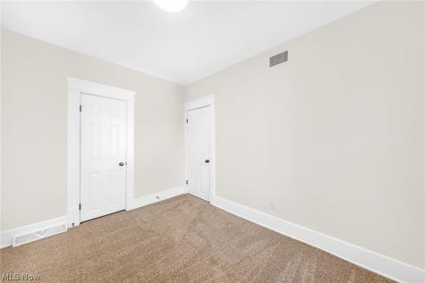 1435 Stark Avenue SW Canton OH 44706