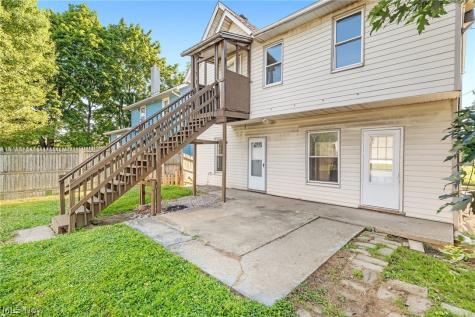 1435 Stark Avenue SW Canton OH 44706