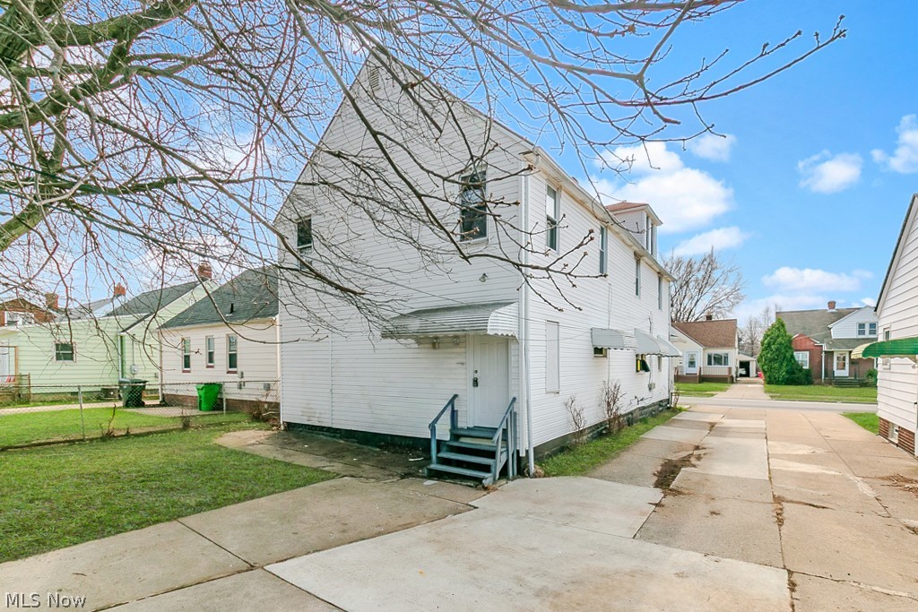 20731 Goller Avenue Euclid OH 44119