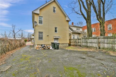 880 Stevenson Road Cleveland OH 44110