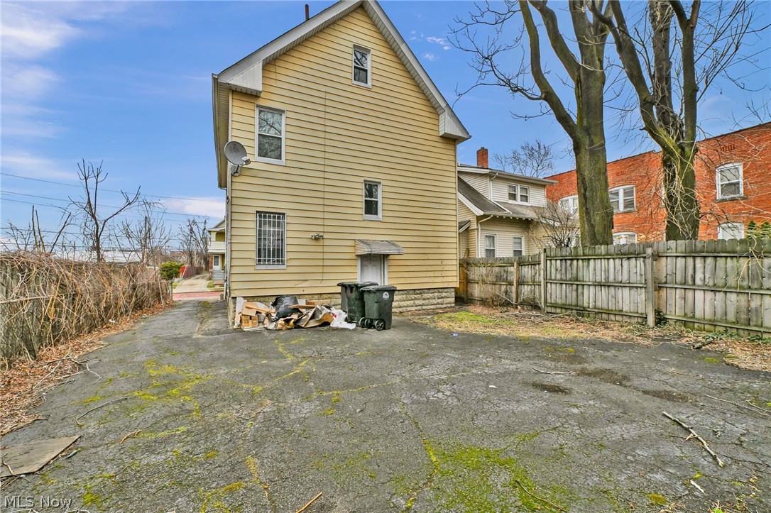 880 Stevenson Road Cleveland OH 44110
