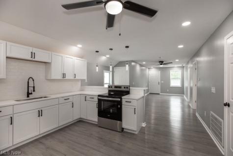 2708 Woodbridge Avenue Cleveland OH 44109