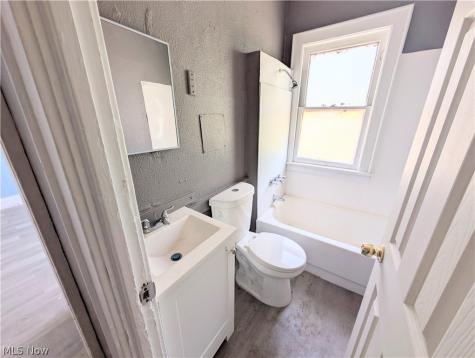 3451 E 117th Street Cleveland OH 44120