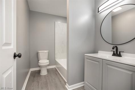 3272 Fulton Road Cleveland OH 44109