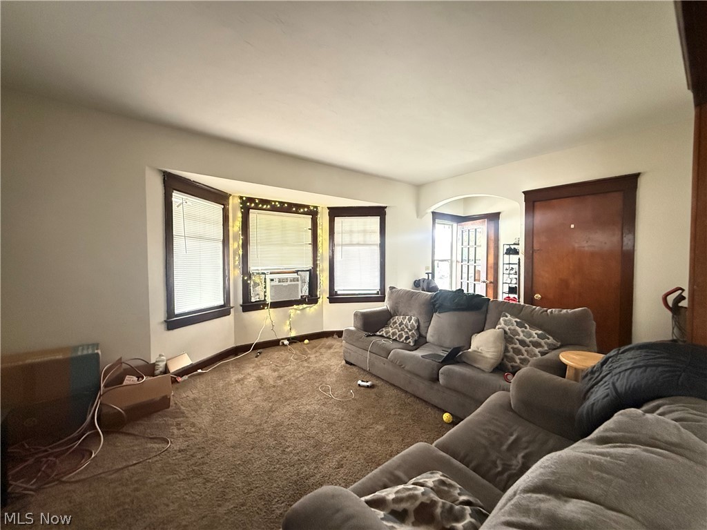 10014 Almira Avenue Cleveland OH 44111