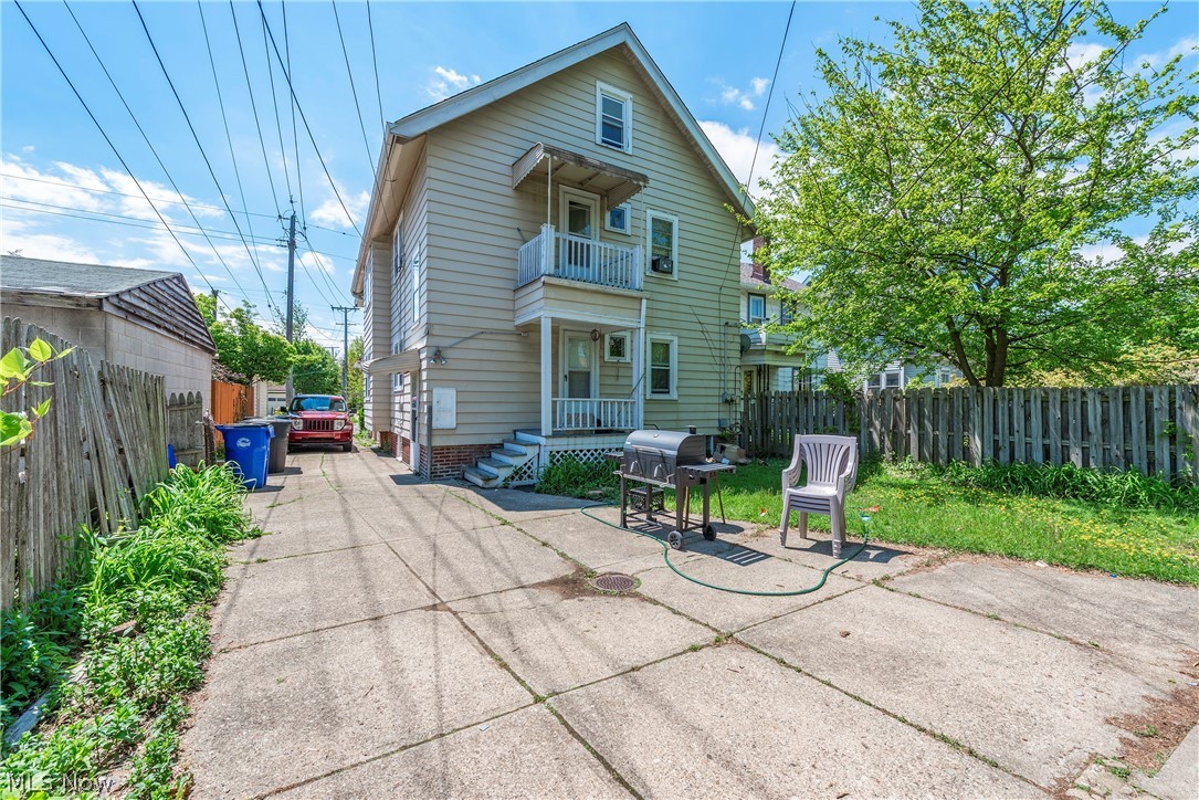 10014 Almira Avenue Cleveland OH 44111