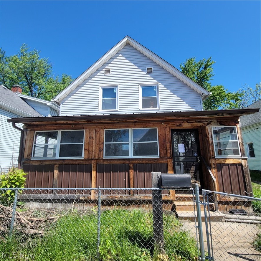 5910 Pilsen Avenue Cleveland OH 44102