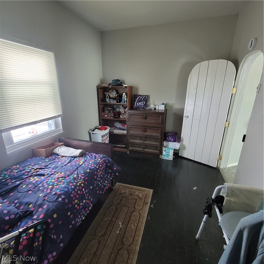 5910 Pilsen Avenue Cleveland OH 44102