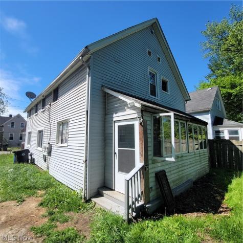 5910 Pilsen Avenue Cleveland OH 44102