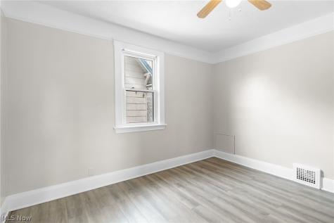 3225 W 38th Street Cleveland OH 44109