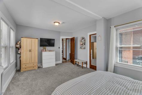 1276 Hathaway Avenue Lakewood OH 44107