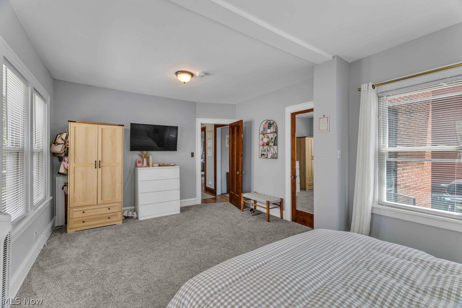 1276 Hathaway Avenue Lakewood OH 44107