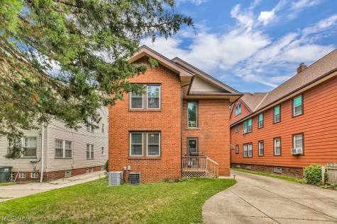 1276 Hathaway Avenue Lakewood OH 44107