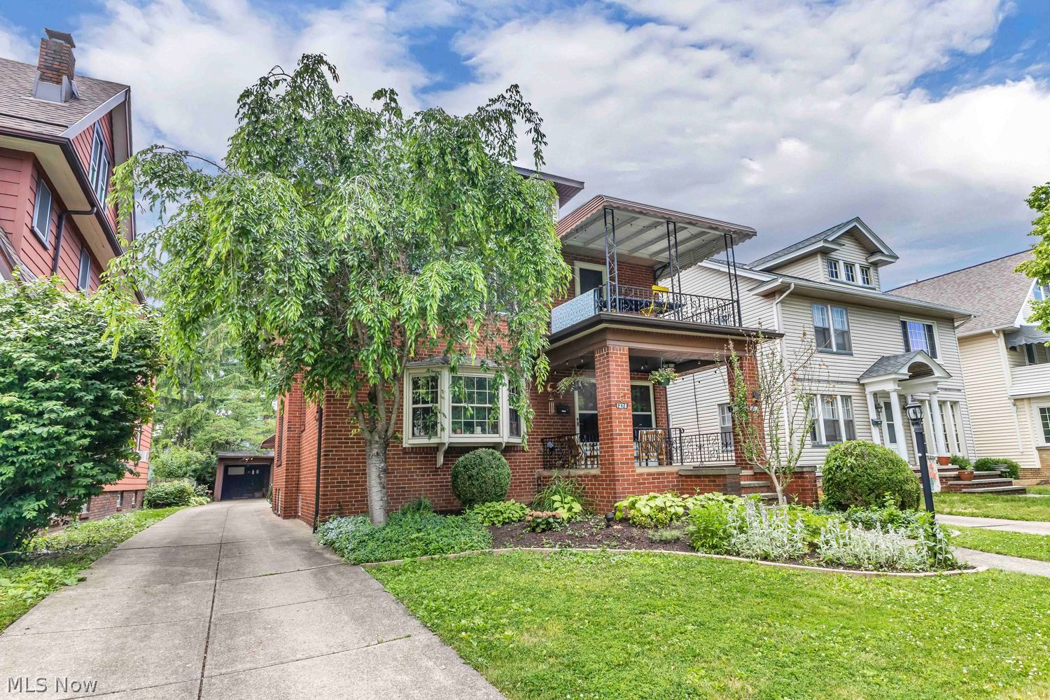 1276 Hathaway Avenue Lakewood OH 44107