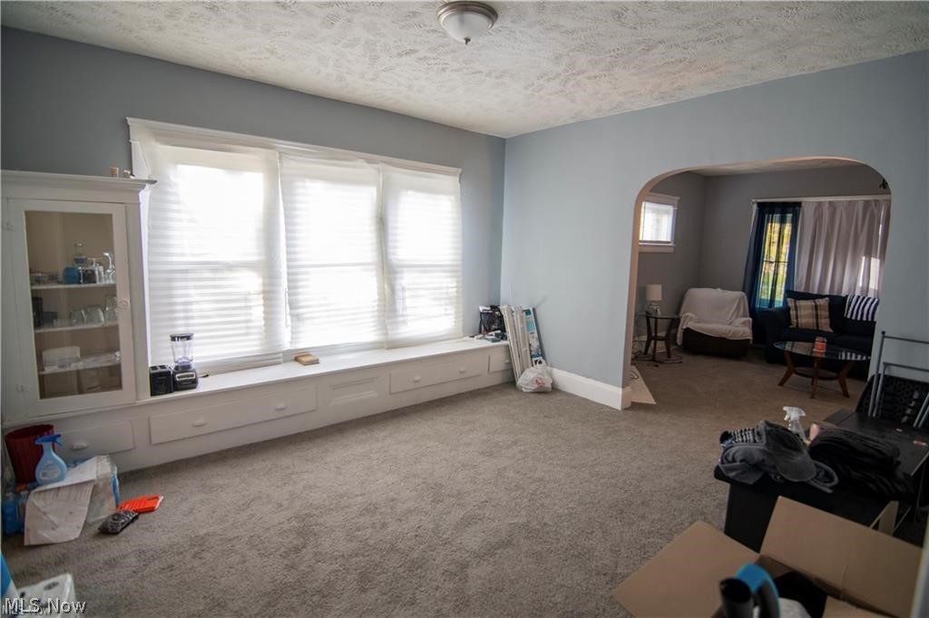 9904 Parkgate Avenue Cleveland OH 44108