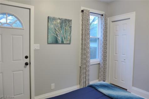 1453 W 107th Street Cleveland OH 44102