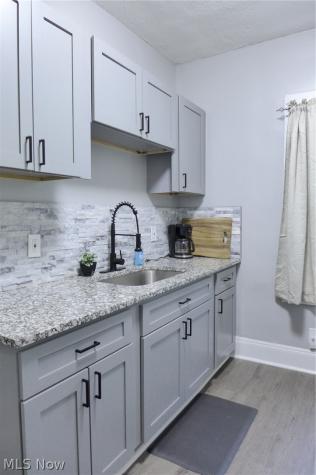 1453 W 107th Street Cleveland OH 44102