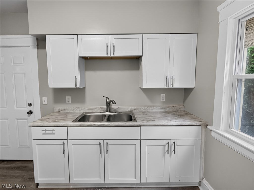 11502 Fairport Avenue Cleveland OH 44108