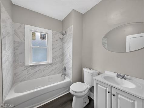 11502 Fairport Avenue Cleveland OH 44108