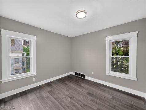 11502 Fairport Avenue Cleveland OH 44108