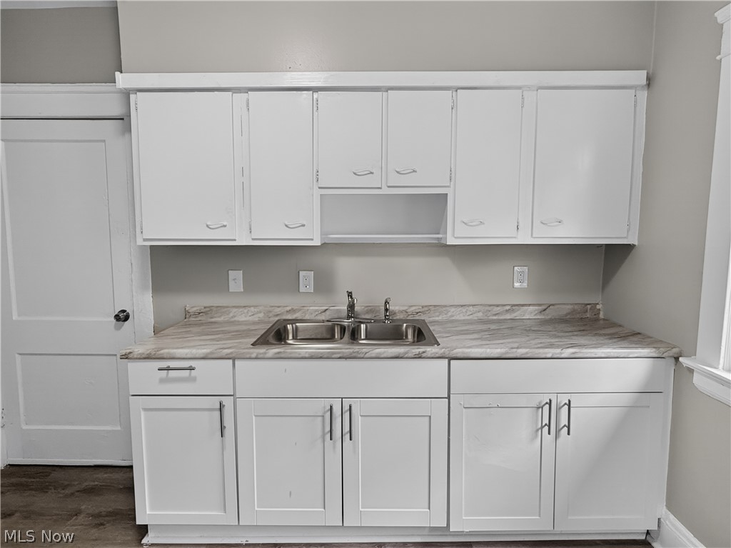 11502 Fairport Avenue Cleveland OH 44108