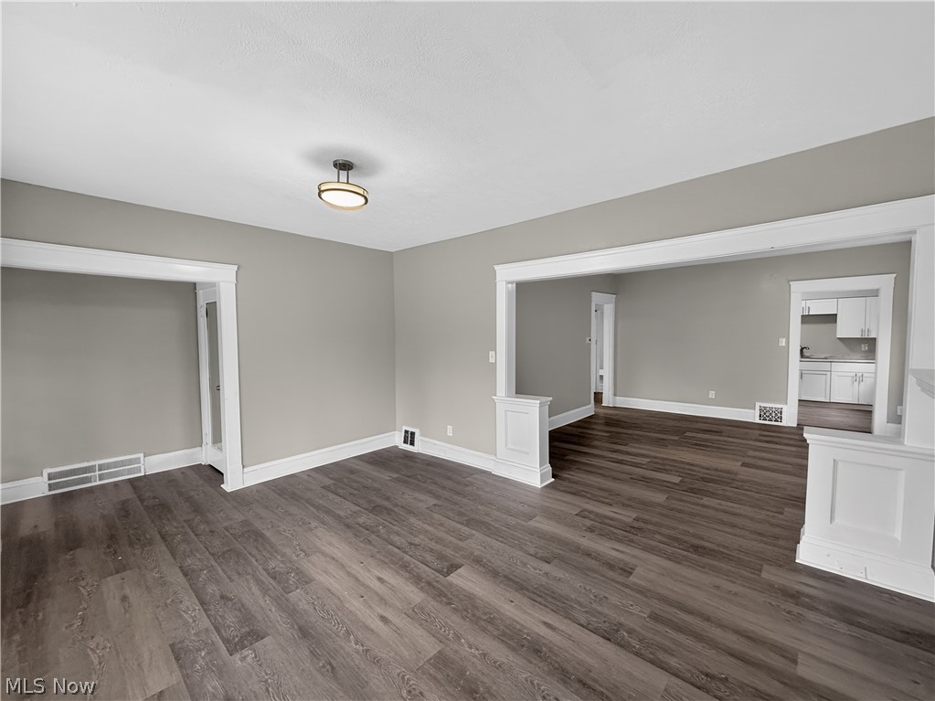 11502 Fairport Avenue Cleveland OH 44108