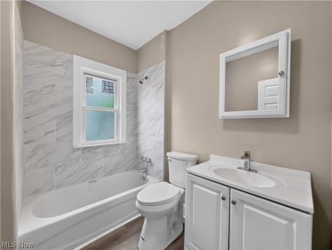 11502 Fairport Avenue Cleveland OH 44108