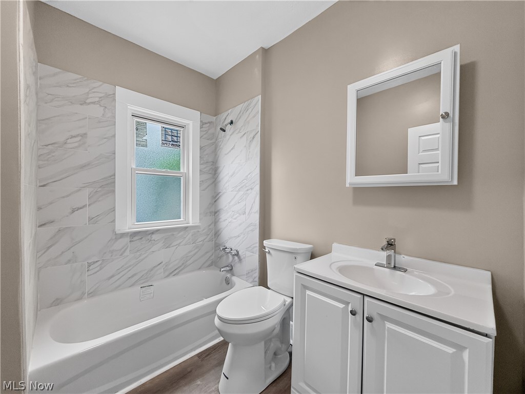 11502 Fairport Avenue Cleveland OH 44108