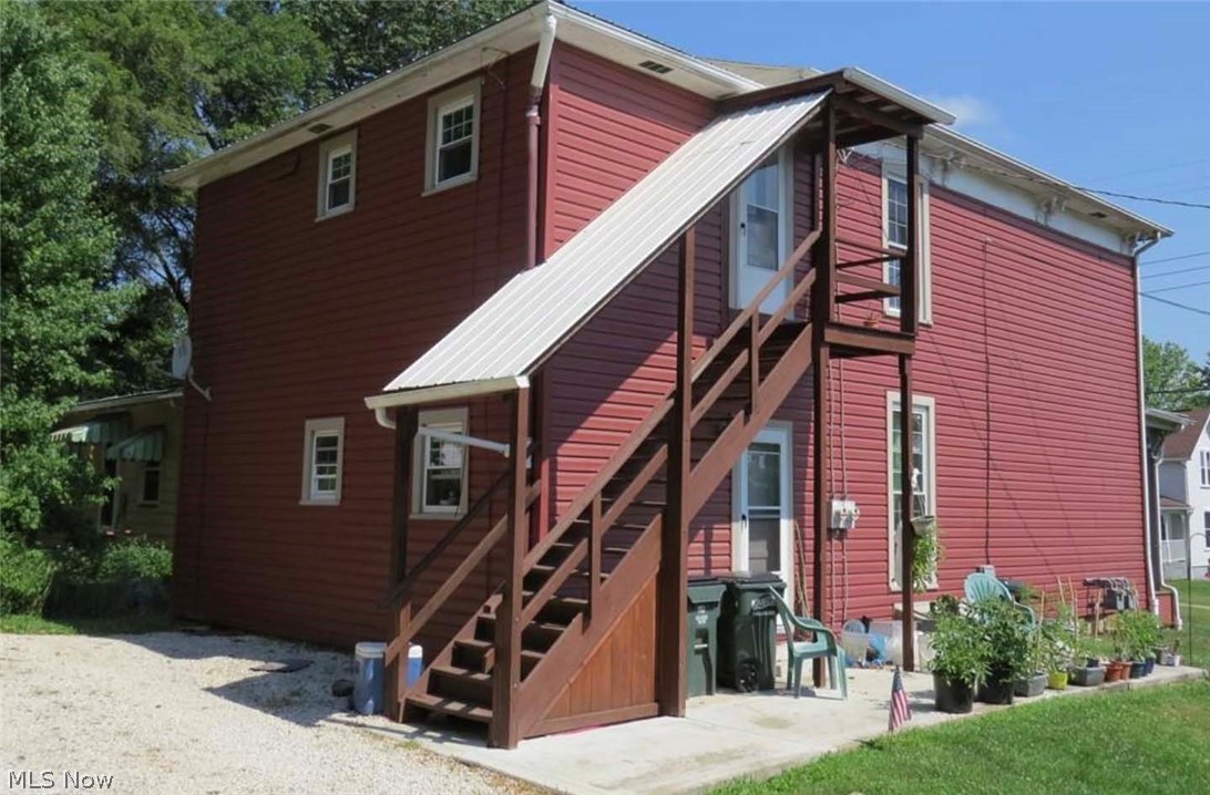 289 2nd Street NW Carrollton OH 44615