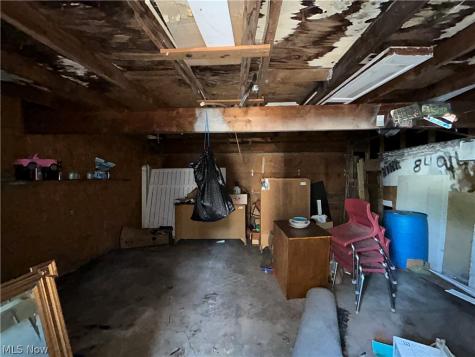 4002 Robert Avenue Cleveland OH 44109