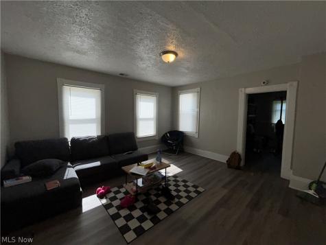 4002 Robert Avenue Cleveland OH 44109