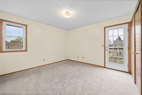 4910 & 4912 Yorkshire Avenue Parma OH 44134
