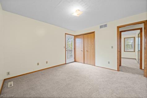 4910 & 4912 Yorkshire Avenue Parma OH 44134