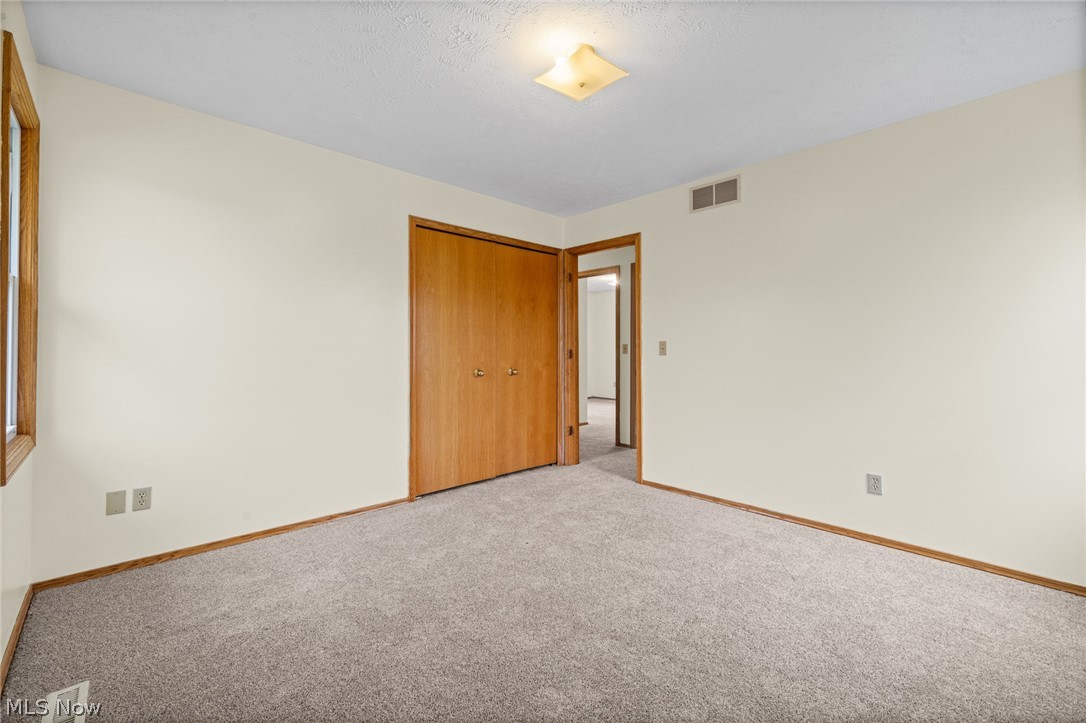 4910 & 4912 Yorkshire Avenue Parma OH 44134