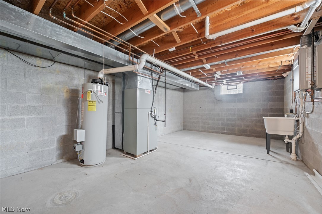 4910 & 4912 Yorkshire Avenue Parma OH 44134