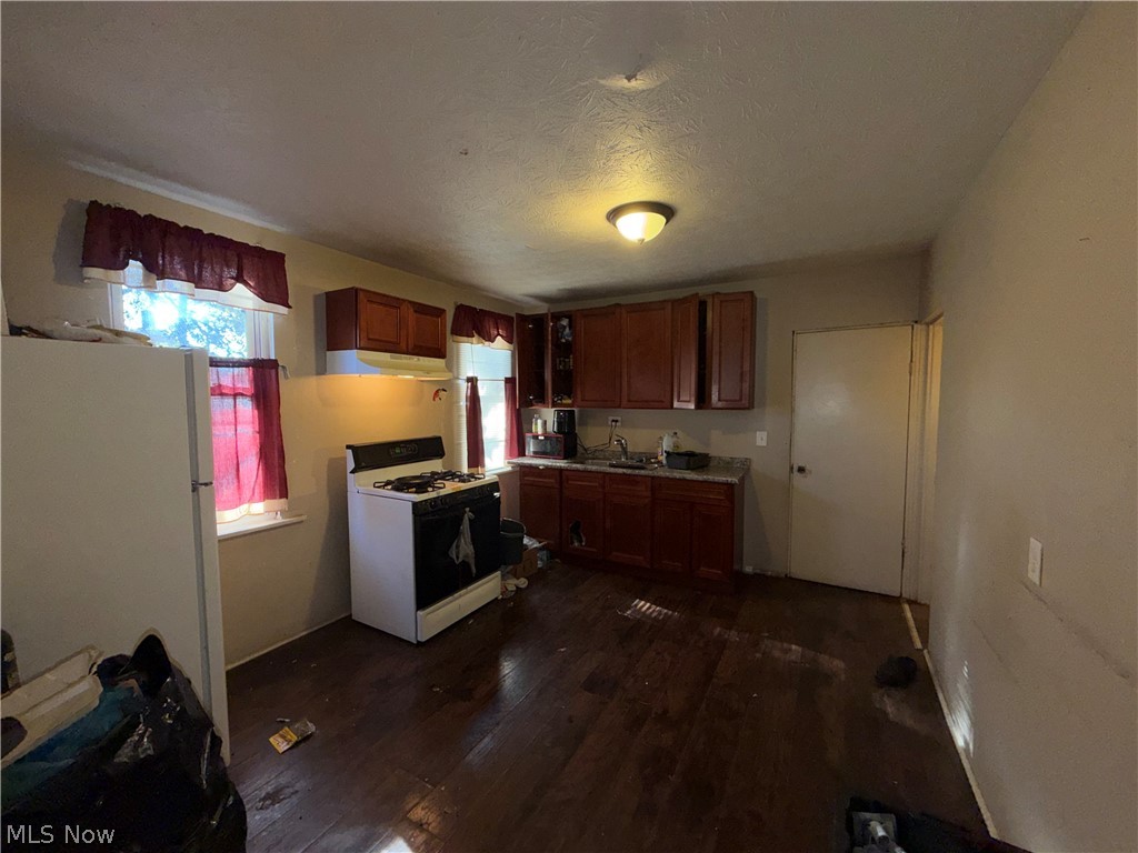 3421 W 65th Street Cleveland OH 44102