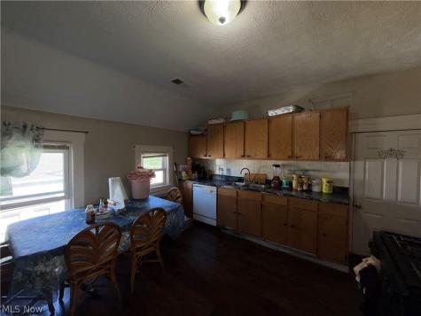 3421 W 65th Street Cleveland OH 44102