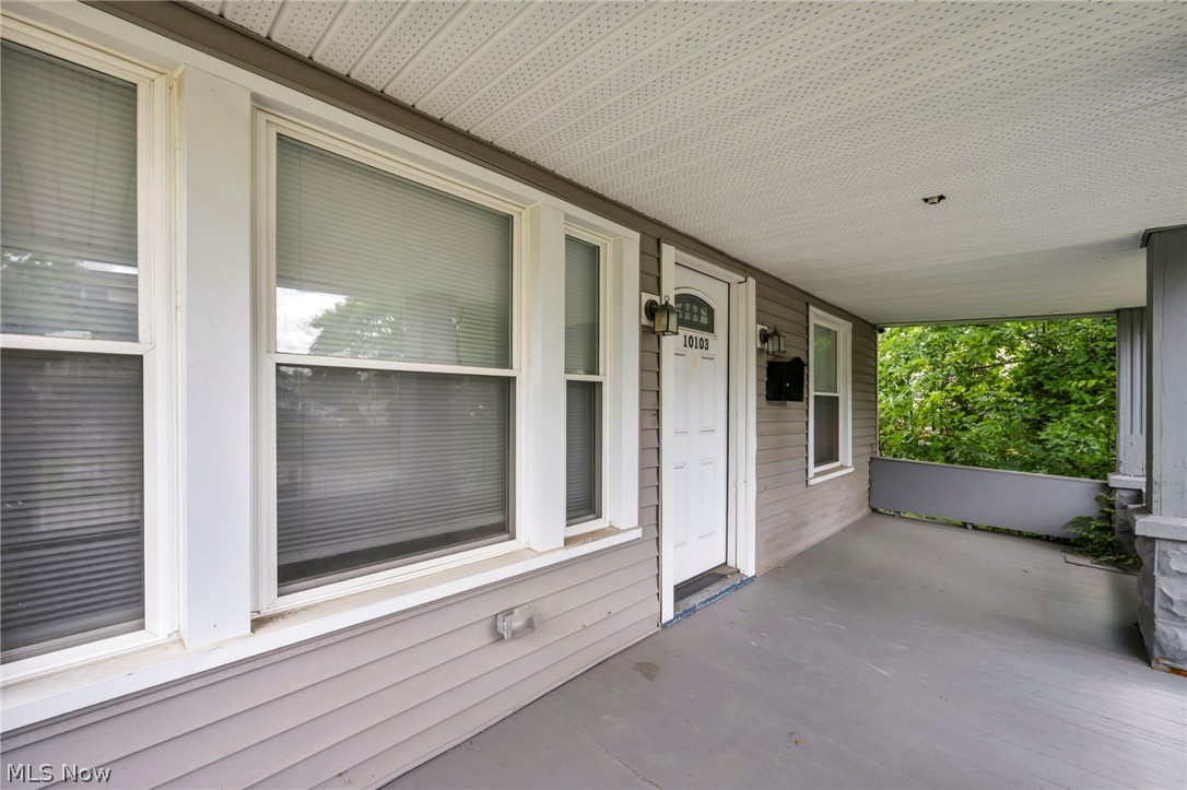 10103 Lamontier Avenue Cleveland OH 44104
