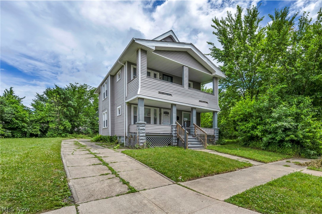 10103 Lamontier Avenue Cleveland OH 44104