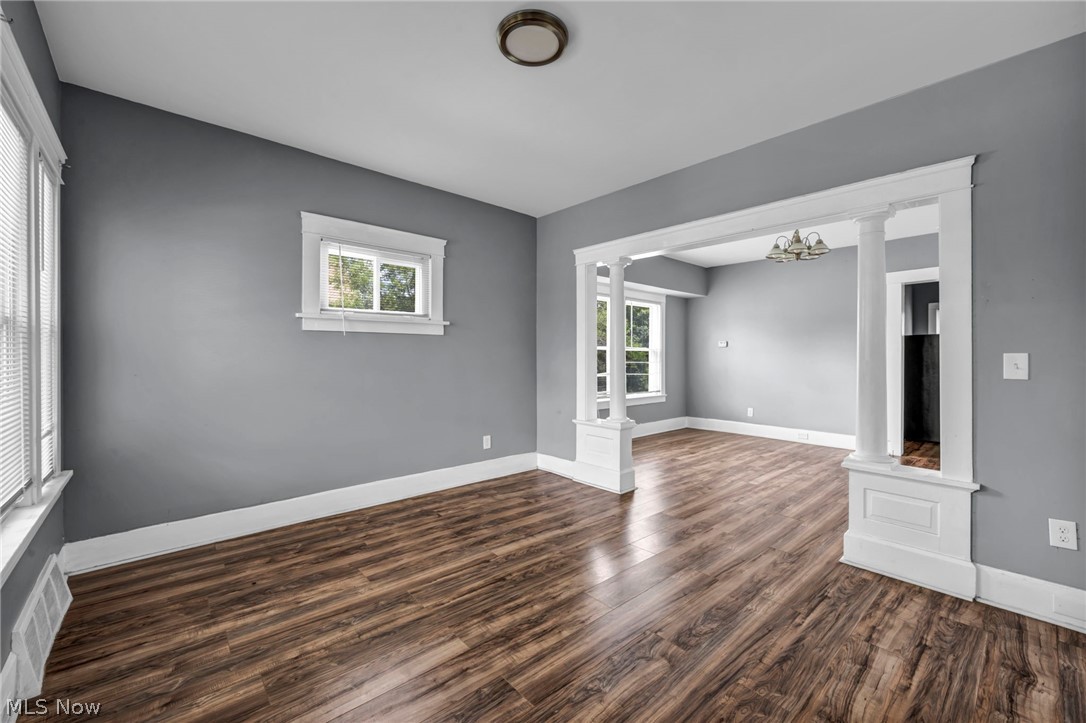 10103 Lamontier Avenue Cleveland OH 44104